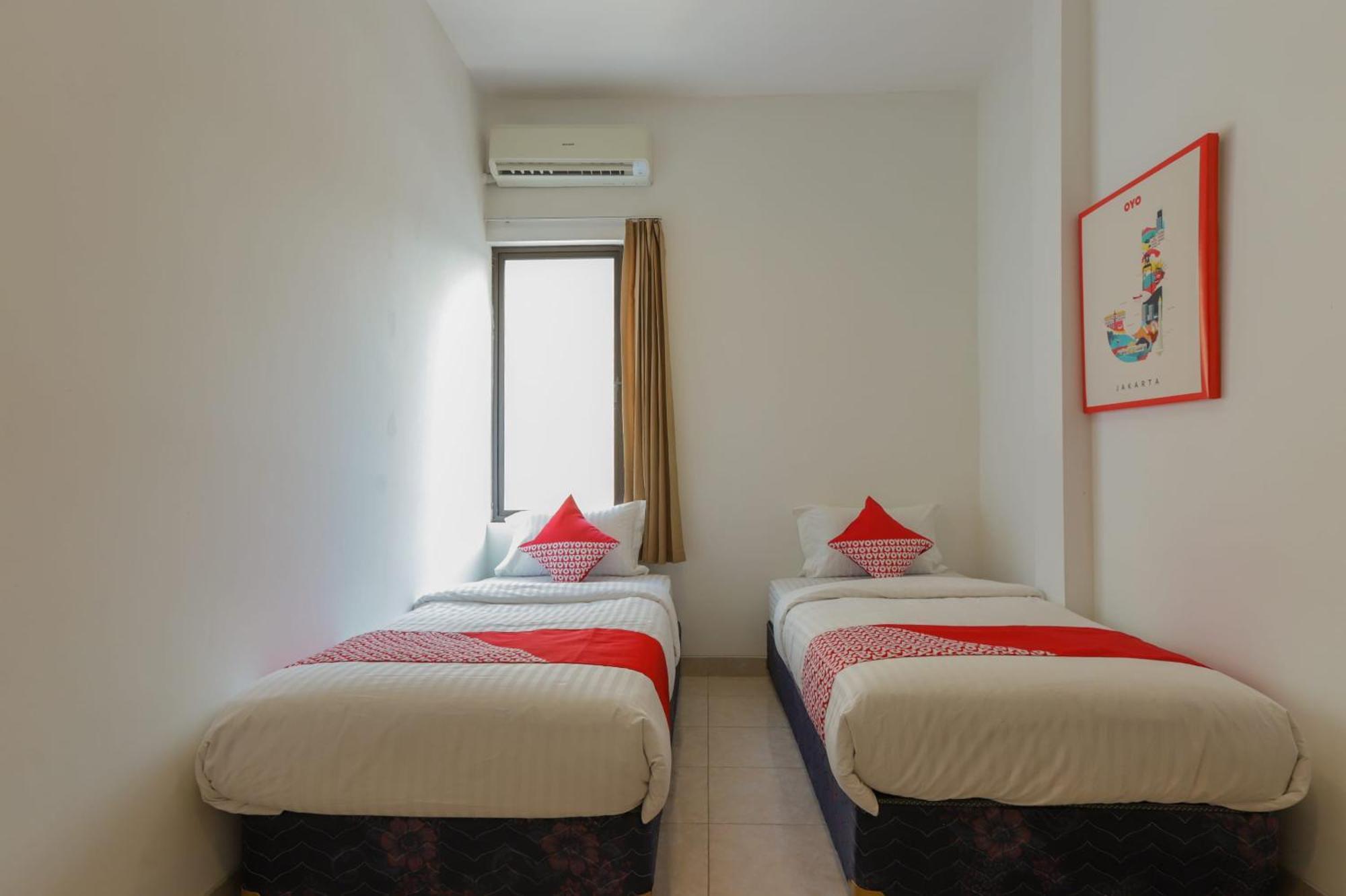 Super Oyo 866 Idola Residence Jakarta Eksteriør bilde