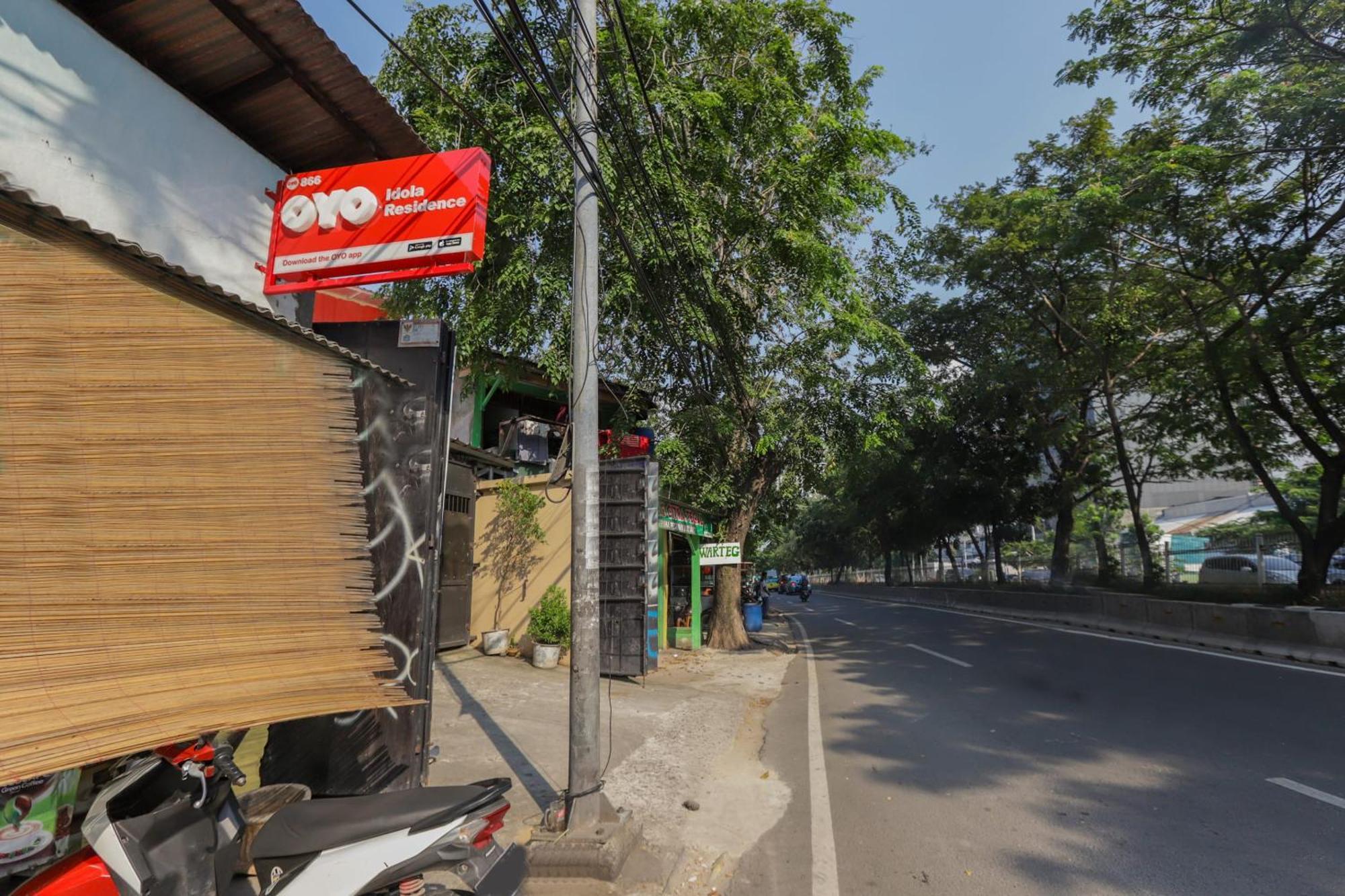 Super Oyo 866 Idola Residence Jakarta Eksteriør bilde
