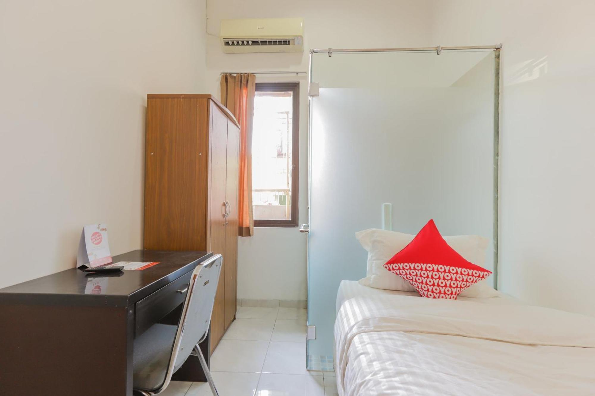 Super Oyo 866 Idola Residence Jakarta Eksteriør bilde